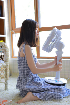 美女跳舞
